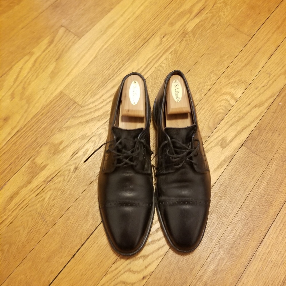 Allen Edmonds Fifth Ave